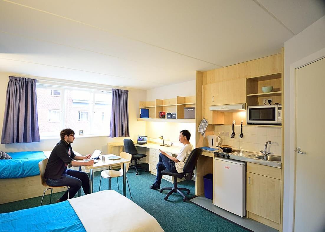 Apartamento Broadgate Park Beeston Nottingham Exterior foto